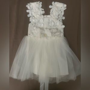 Girls dress - crochet tulle pearls